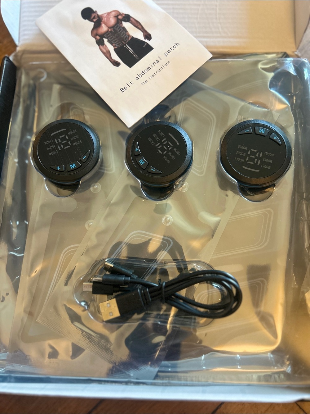 Wireless Abs Stimulator Trainer - Black and Blue